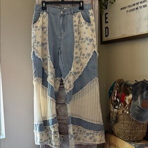 Floral Patchwork Denim pants